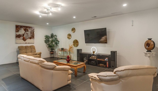 Hike, Boat & Explore! Serene Stafford Apt w/Patio