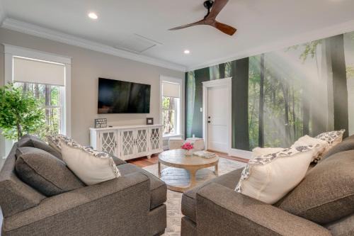 Hike, Golf & Explore! Peaceful Home in Montpelier