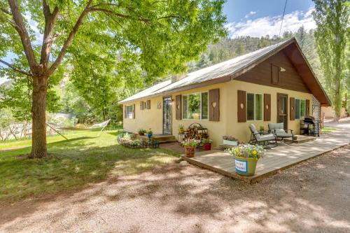 Hike On-Site: Mountain-View Hideaway in Durango