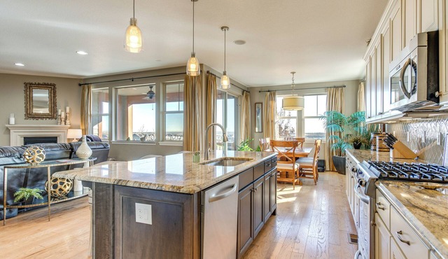 Hike, Ski & Golf: Apt w/Balcony in Arvada!