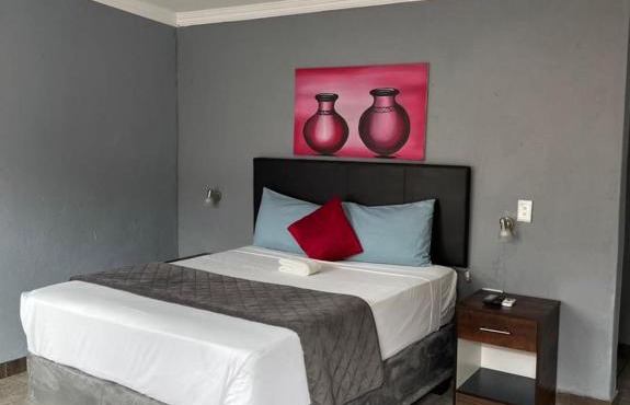 HiLands Peak B&B