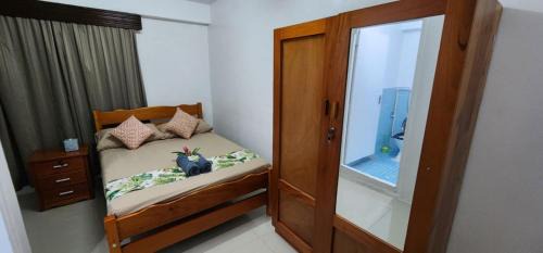 Hill Bottom Accommodation Flat 1, Namadi