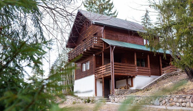 Hill Chalet