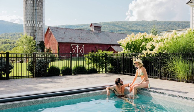 Hill Farm Inn