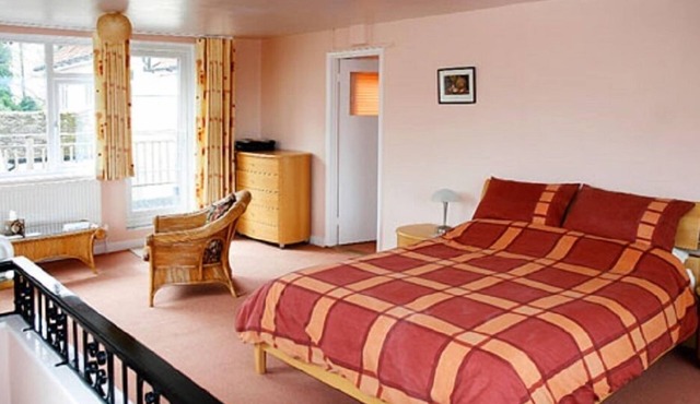 Hillbrow Farm B&B