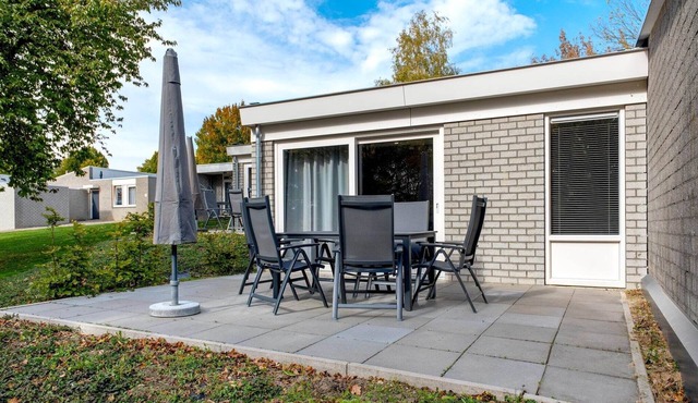 Hillside Bungalow w/Garden