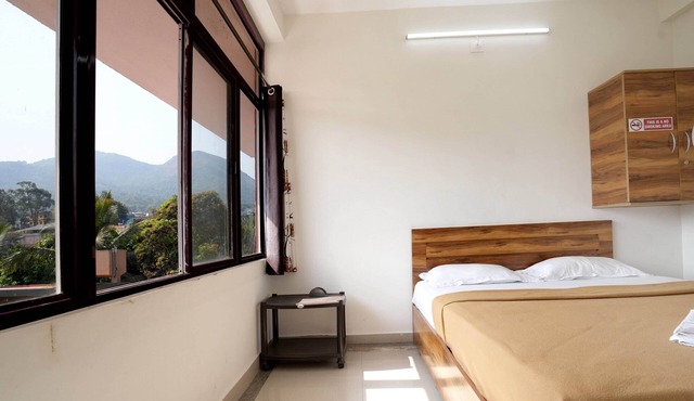 Hillside Hideaway