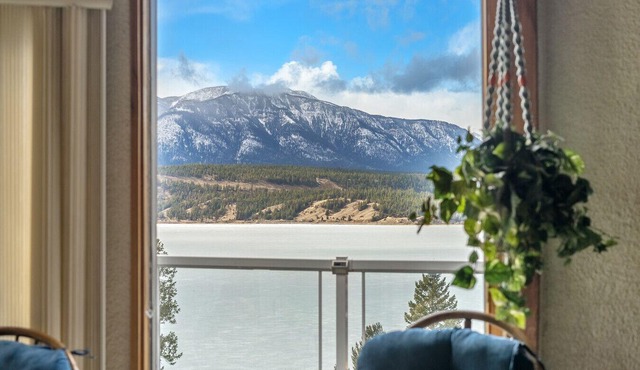 Hilltop Dome | Lake/Mountain Views | Beach Access