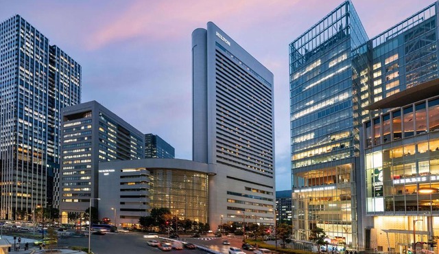 Hilton Osaka Hotel