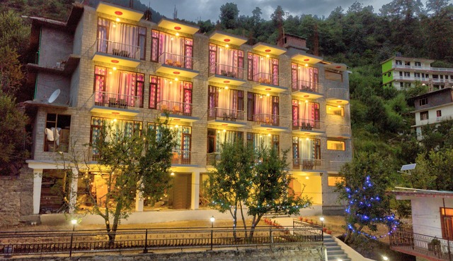 Himalayan Apple Zone Hotel