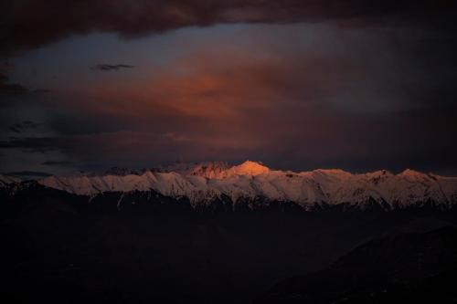 Himalayan Canvas khajjiar