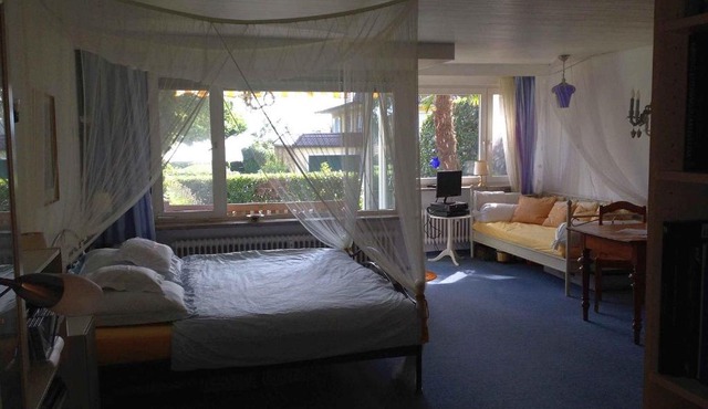 Himmelbett mit Seeblick