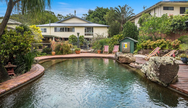 HINTERLAND OASIS