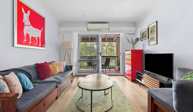 Hip Inner City Living in Vibrant Erskineville