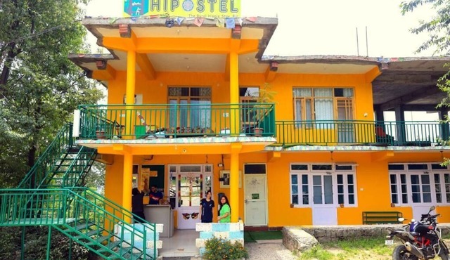 Hipostel Bir Dormitory Room