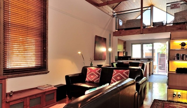 Historic 2 bedroom South Fremantle cottage