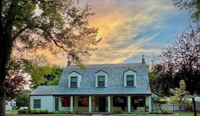 Historic Cape Cod Downtown