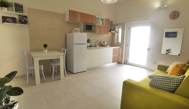 Historic center, parking, entire apartment 2 bathrooms, new, modern, comfortable