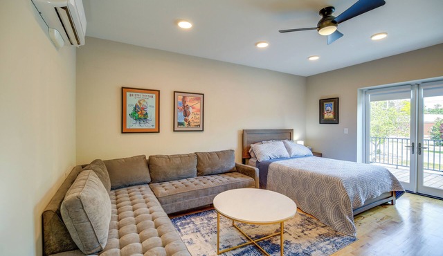 Historic Downtown Bristol Loft - Free Parking