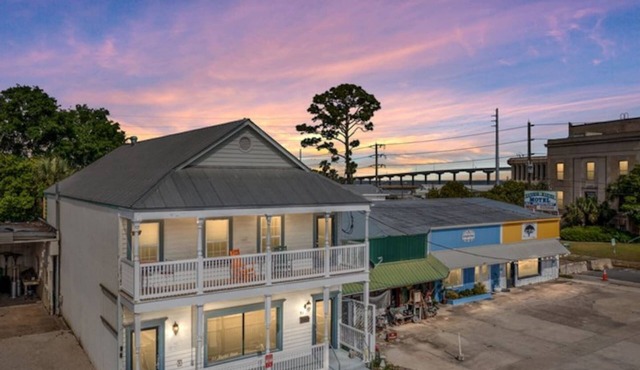 Historic Downtown Apalachicola C