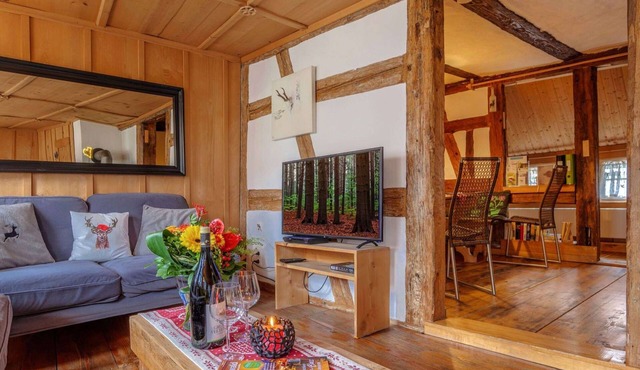 Historic Gerberhaus - Romantic with Sauna, fireplace, handmade furniture, wifi