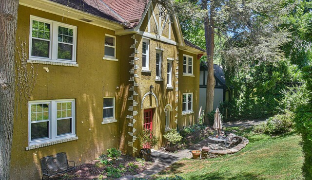 Historic Grove Park Rental - Apt #1