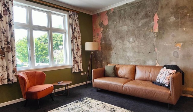 Historic Inner City Apartment