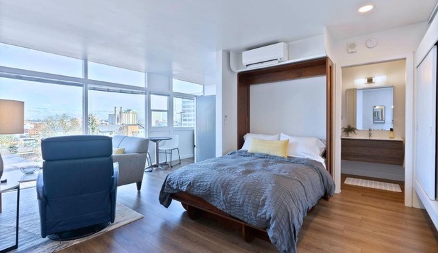 Historic Modern Apartment Park Free w DT Views