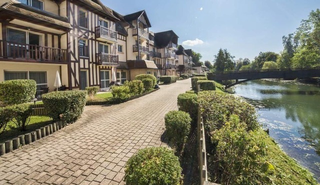 Historic Normandy Stay-Driving Distance to Paris-Family Friendly