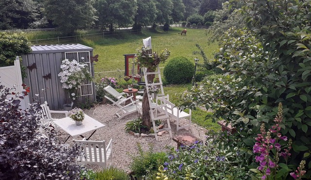 Historic place, quiet & central location on the edge of the forest, near the national park