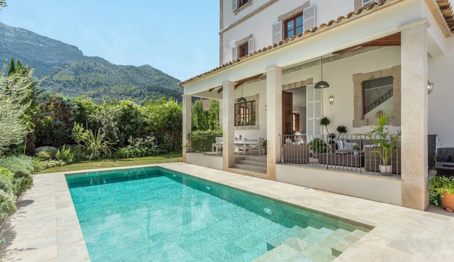 Historic Villa, Central Soller, Private Pool (heating optional), parking