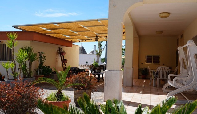 Historic villa with trulli in Valle D'itria surrounded by nature