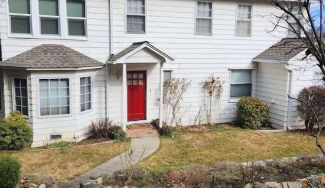 Historic1939 home in Quincy 5 beds, 2.5 baths