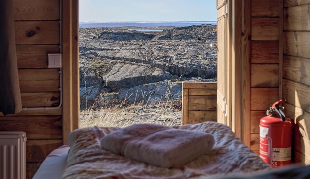 Hlid Huts