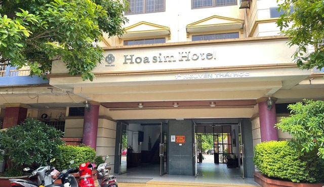 Hoa Sim Hotel LS - by BAY LUXURY