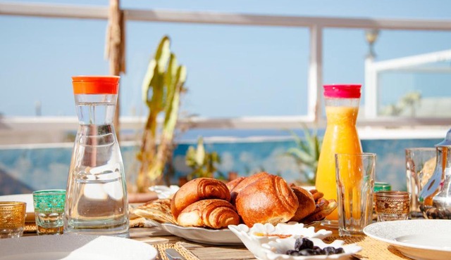 Hola Surf Morocco