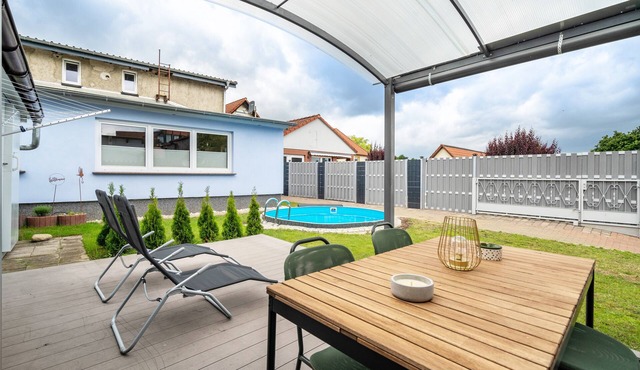 Holiday Apartment 'An Der Alten Bäckerei' with Lake View, Private Pool and Wi-Fi