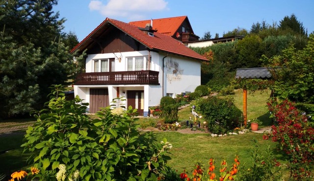 Holiday home with garden in Thuringian Forest