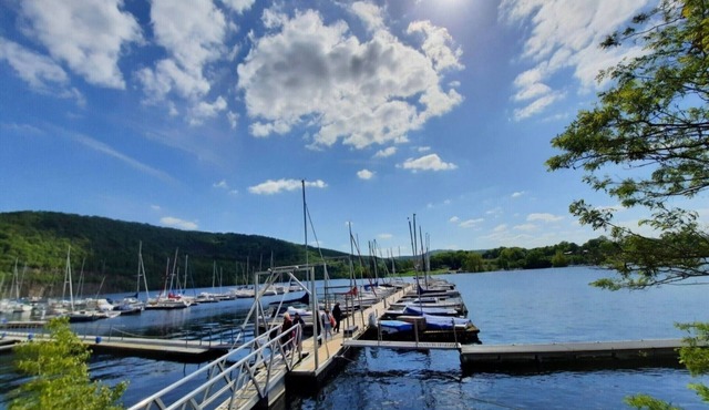 Holiday Home 'Yachthof' with Lake View, Terrace and Wi-Fi
