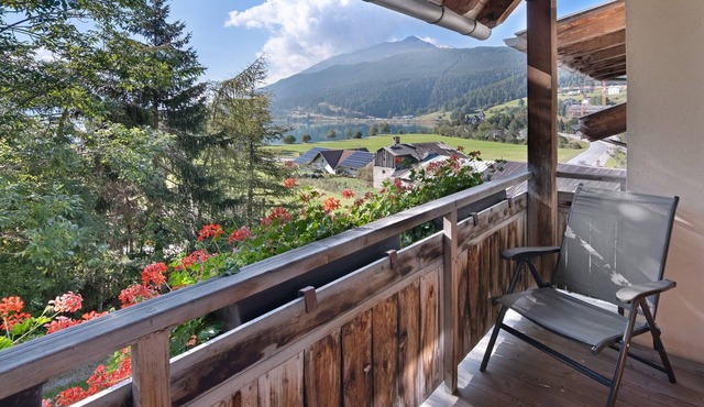Holiday Apartment 'Appartements Egart 1' with Lake View, Balcony and Wi-Fi