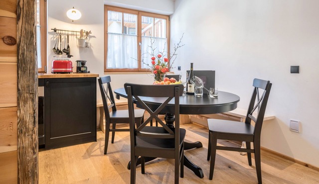 Holiday Apartment "Binderhof Apt Untn" with Mountain View, Shared Garden and Wi-Fi