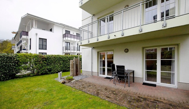 Holiday Apartment "Strandferienwohnung" with Private Terrace, Private Garden & Wi-Fi