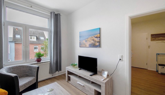 Holiday Apartment 'kiek In' Fewo Schellberg with Wi-Fi