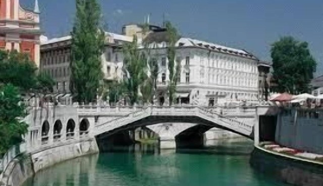 Holiday apartment Ljubljana for 2 - 4 persons with 2 bedrooms - Holiday apartment in one or multi-fa