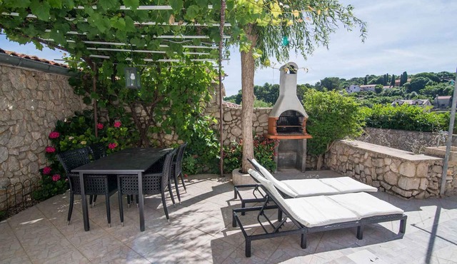 Holiday apartment mit Terrasse und Klimaanlage