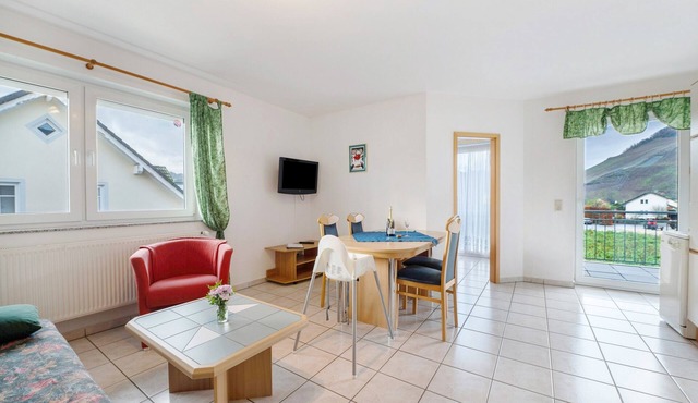 Holiday Apartment 'Obelix' with Mountain View, Private Garden and Wi-Fi
