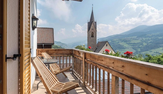 Holiday Apartment "Plose Winklerhof" with Mountain View, Balcony & Wi-Fi