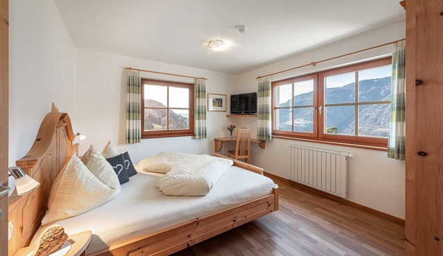 Holiday Apartment “Sonnenschein” near Seiser Alm with Mountain View & Balcony