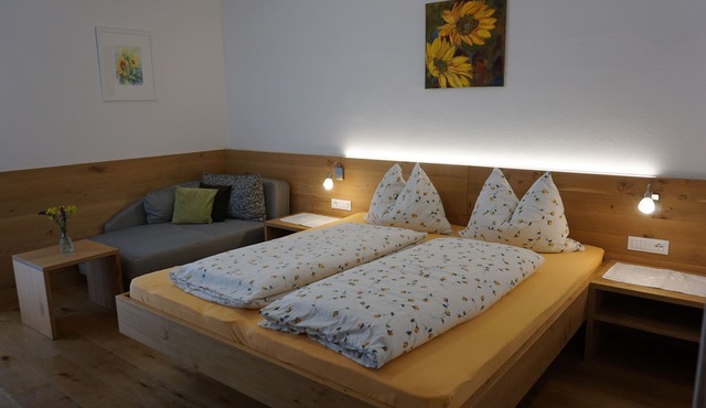 Holiday Apartment "Sonnenblume" with balcony