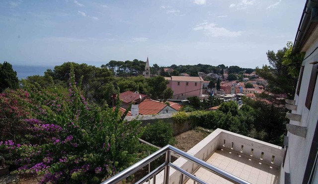 Holiday apartment with air conditioning